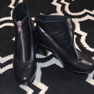 Topshop black ankle booties with zip up front